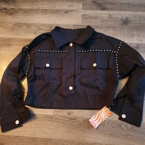 Romwe Black long sleeve shirt/and or jacket with cute buttons
